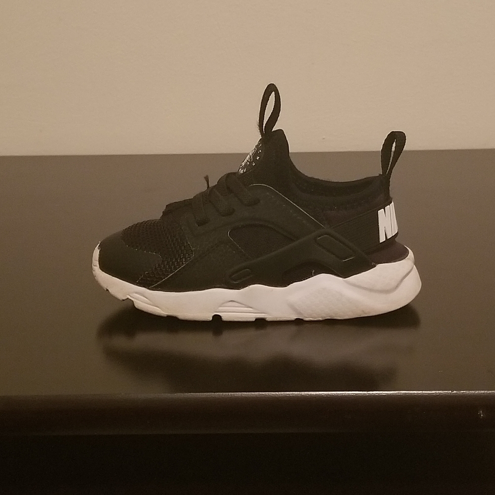 NIKE HUARACHE RUN ULTRA (TODDLER)